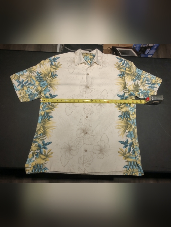 Tommy Bahama Other - Tommy Bahama - Silk Floral Vacation Shirt - Men's Large - Cream
